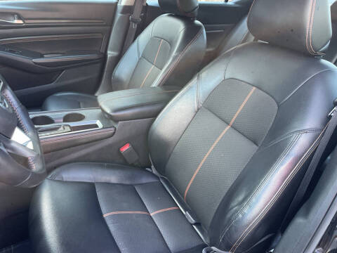 2020 Nissan Altima 2.5 SR