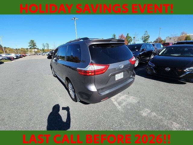 2017 Toyota Sienna LE 7-Passenger