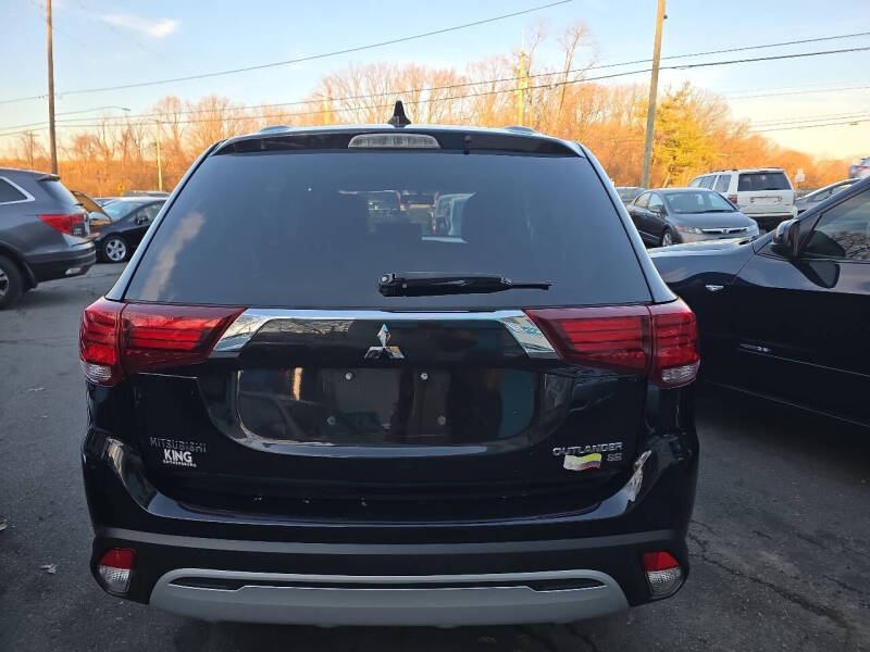 2019 Mitsubishi Outlander SE