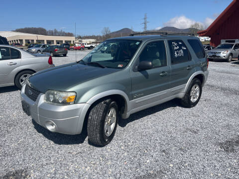 2006 Ford Escape Hybrid for sale at Bailey's Auto Sales in Cloverdale VA