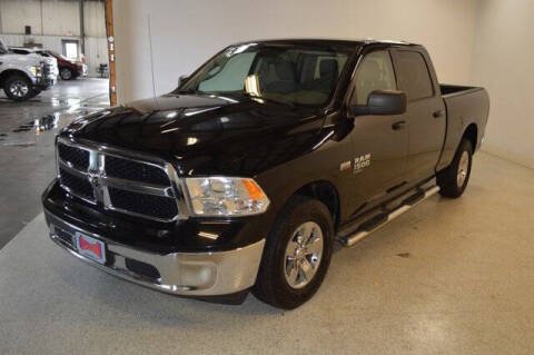 2020 RAM 1500 Classic SLT