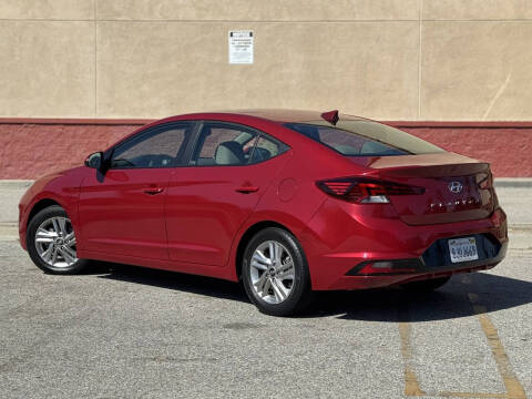 2019 Hyundai Elantra SE