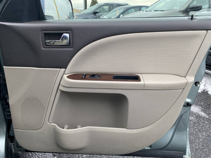 2008 Ford Taurus SEL