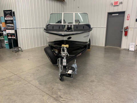 2020 Alumacraft Classic 165 Sport