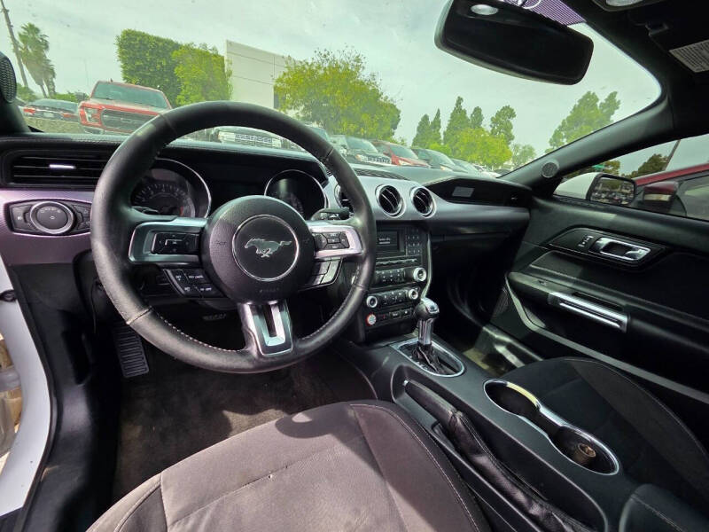 2017 Ford Mustang EcoBoost