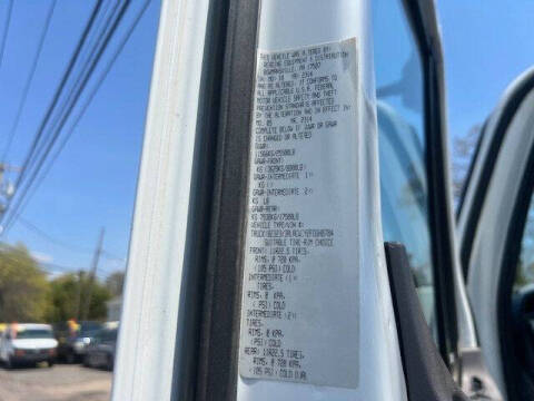 2015 Freightliner M2 106