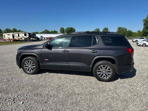 2017 GMC Acadia SLE-2