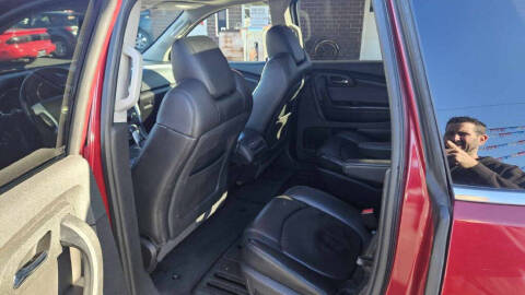 2011 Chevrolet Traverse LT