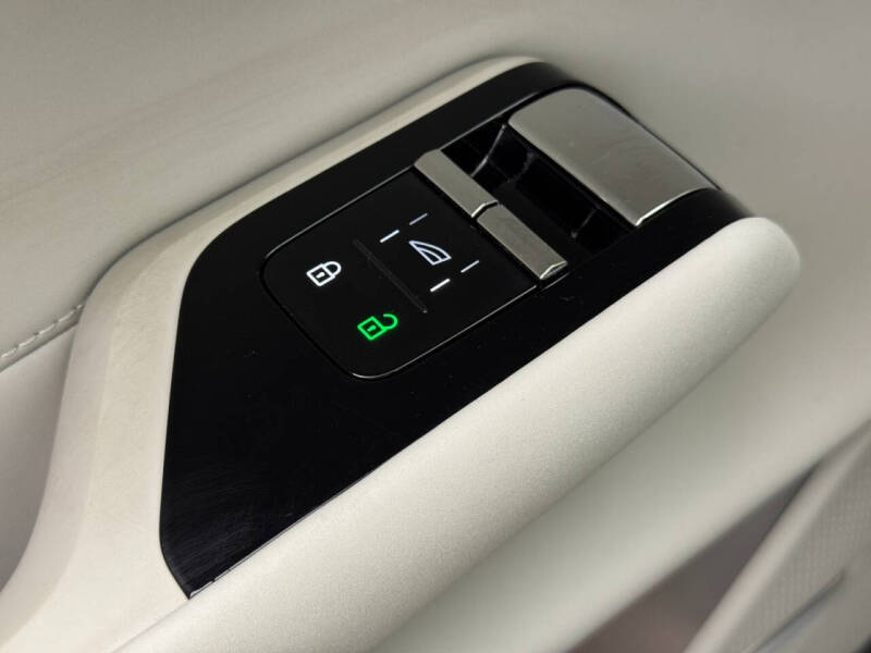 2025 Volvo EX90 Twin Ultra 7P