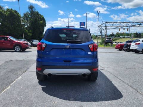 2019 Ford Escape SEL