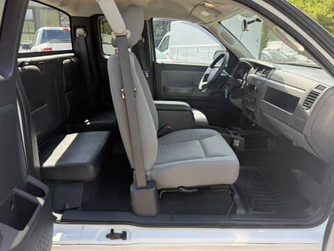 2011 RAM Dakota ST