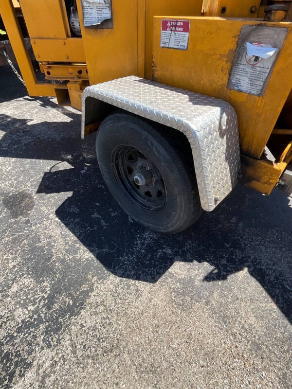 2014 Bandit 200XP Chipper