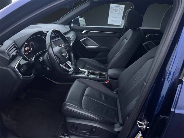 2023 Audi Q3 quattro S line Premium 45 TFSI