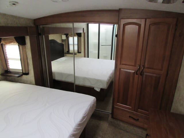 2012 Keystone RV MONTANA 31