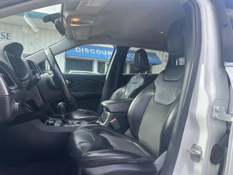 2019 Jeep Cherokee Latitude Plus