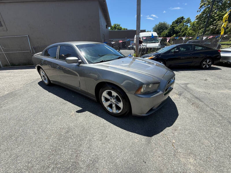2012 Dodge Charger SE
