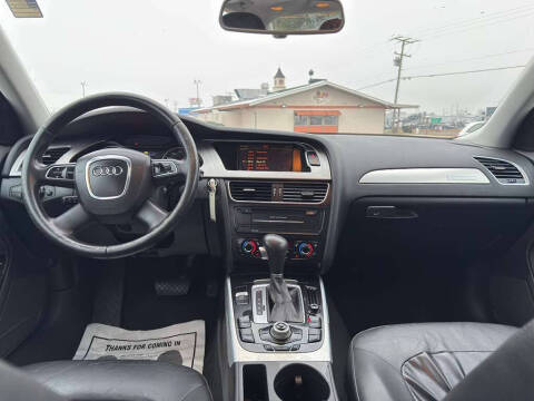 2010 Audi A4 2.0T quattro Premium Plus