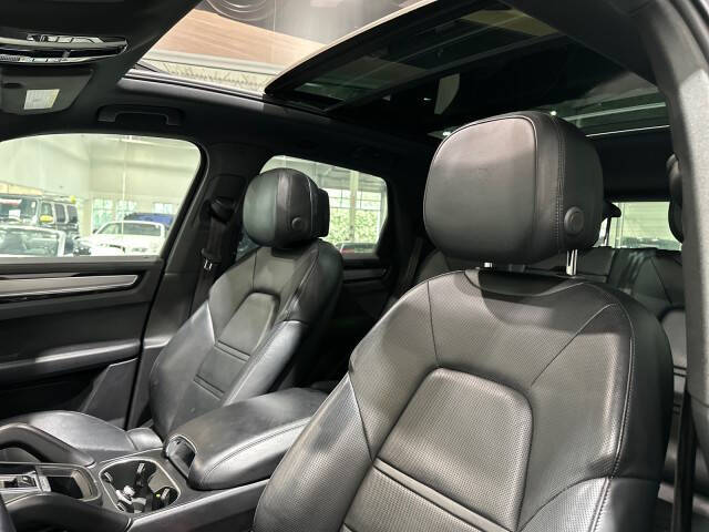 2019 Porsche Cayenne S