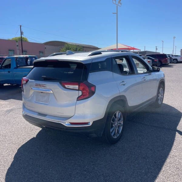 2022 GMC Terrain SLT