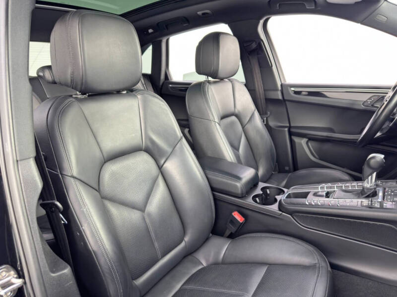 2018 Porsche Macan