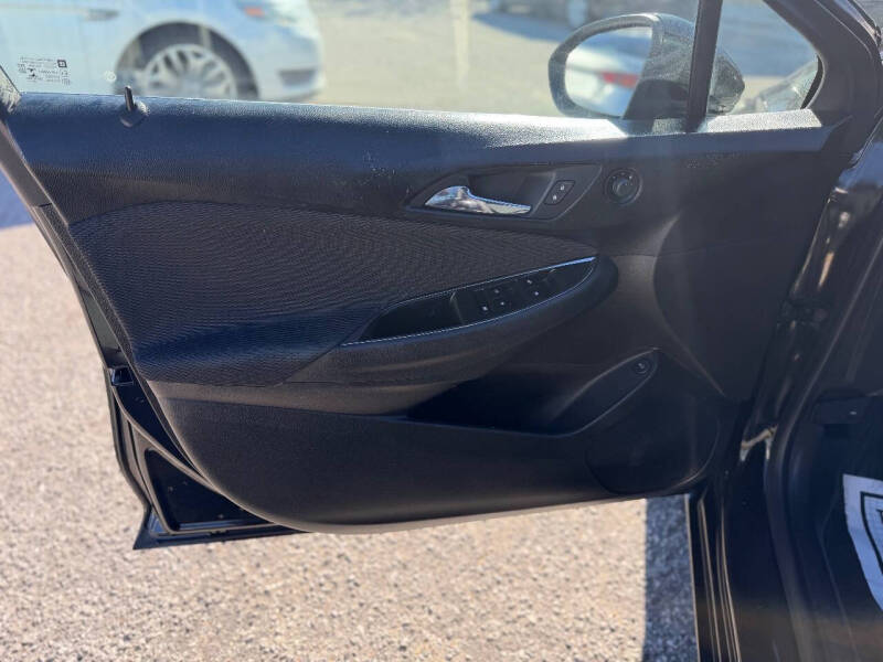 2017 Chevrolet Cruze LT Auto