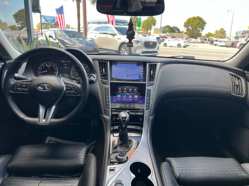 2018 Infiniti Q50 3.0T Sport