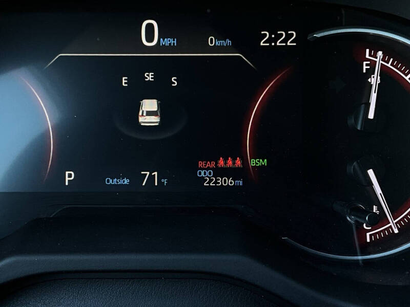 2025 Toyota RAV4 XLE