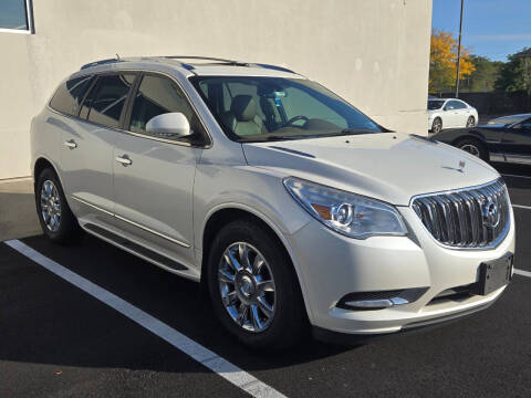 2014 Buick Enclave for sale at Autotrend Specialty Cars in Lindenhurst NY