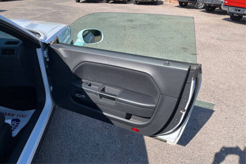 2014 Dodge Challenger SXT