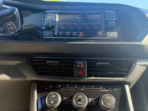 2021 Volkswagen Jetta R-Line