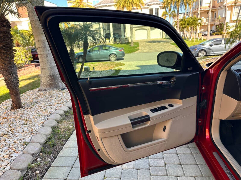 2006 Chrysler 300 C