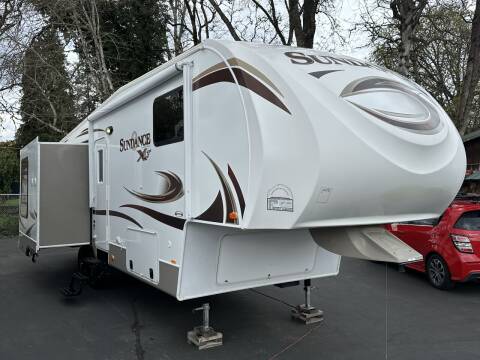 2014 Heartland Sundance XLT 285TS / 31ft for sale at Jim Clarks Consignment Country - 5th Wheel Trailers in Grants Pass OR