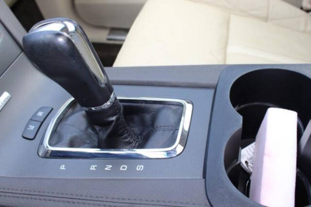 2018 Lincoln MKT Reserve