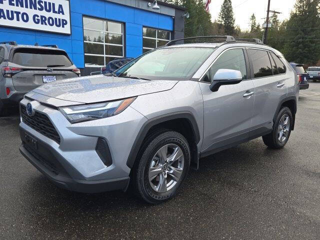 2024 Toyota RAV4 Hybrid XLE