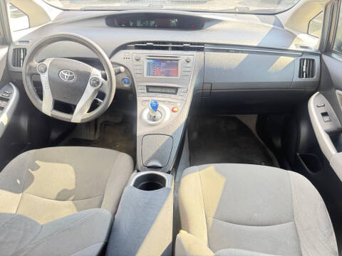 2013 Toyota Prius Three