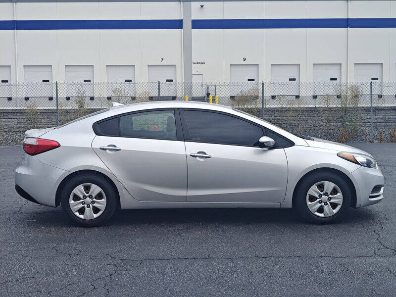 2016 Kia Forte for sale at Alpha Auto Sales in Auburn, WA