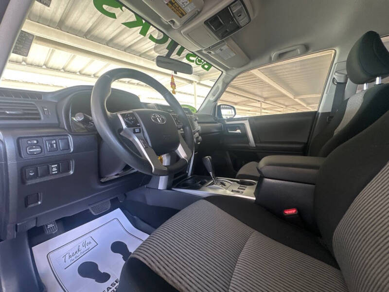 2016 Toyota 4Runner SR5