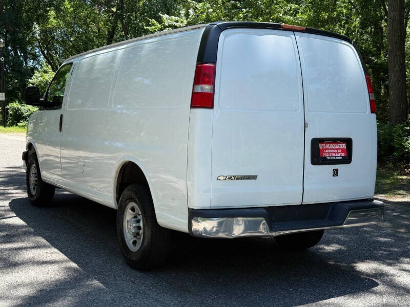 2018 Chevrolet Express 2500