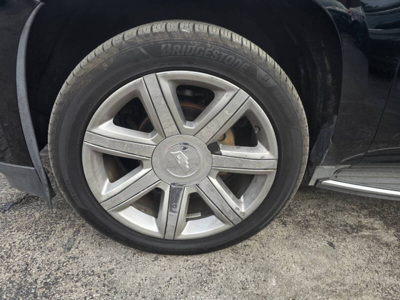 2016 Cadillac Escalade ESV Luxury Collection