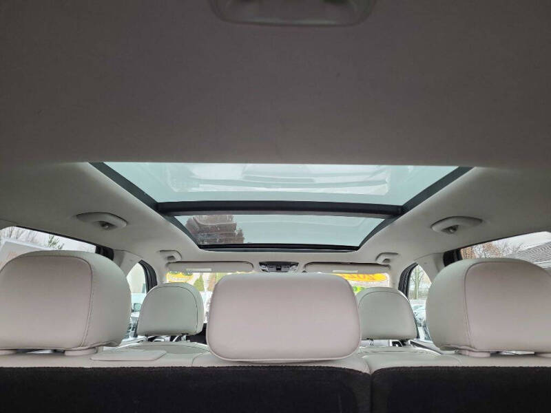 2022 Kia Sorento X-Line S