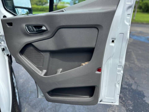 2025 Ford Transit