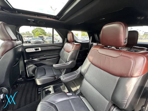 2020 Ford Explorer Platinum