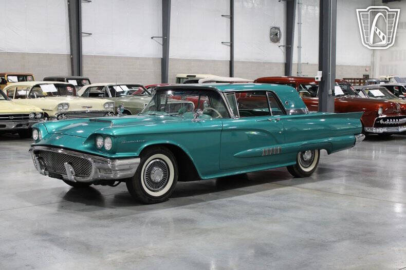 1958 Ford Thunderbird