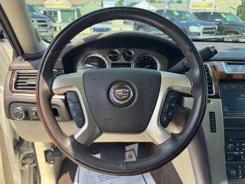 2011 Cadillac Escalade Platinum Edition