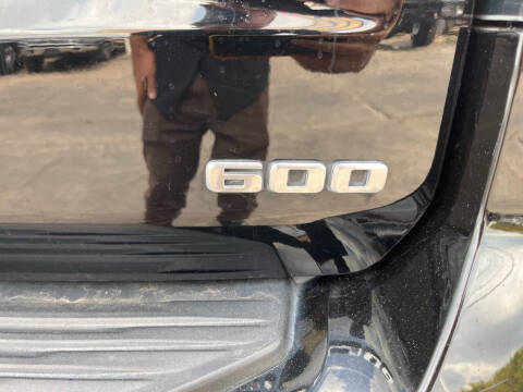 2022 Cadillac Escalade ESV Luxury