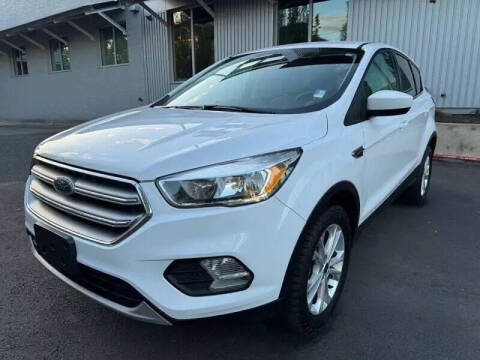 2017 Ford Escape SE Photo