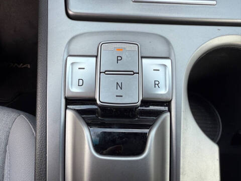 2023 Hyundai Kona Electric SE