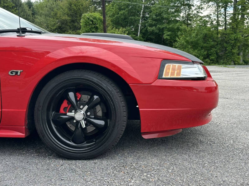 2002 Ford Mustang GT Deluxe