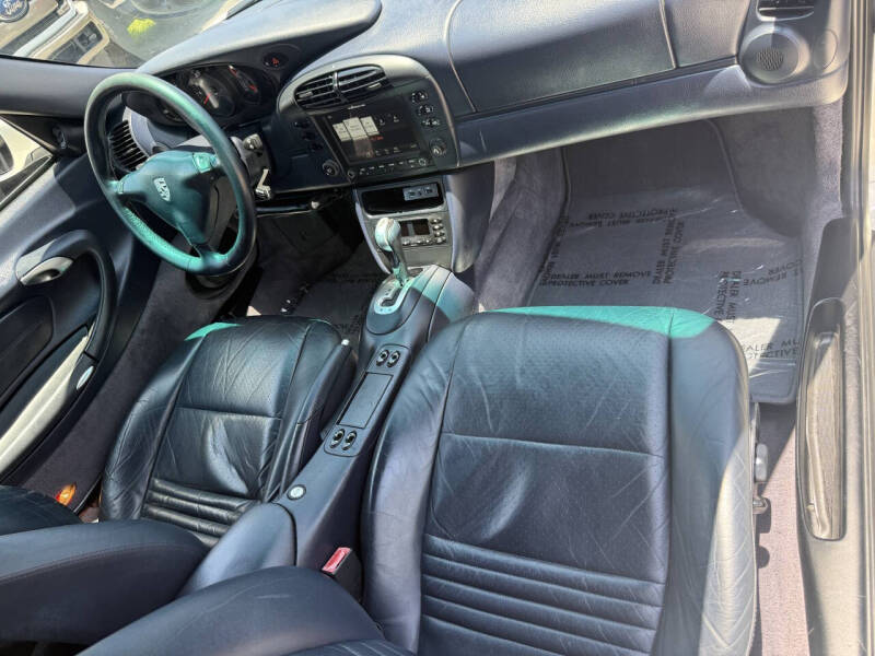 2000 Porsche 911 Carrera