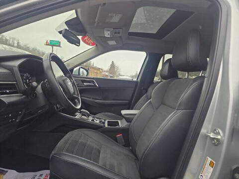 2024 Mitsubishi Outlander PHEV SE